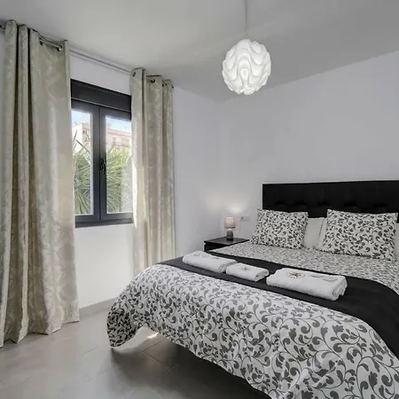 Apartamentos Villa Serali Parking Gratis Ronda Exterior photo